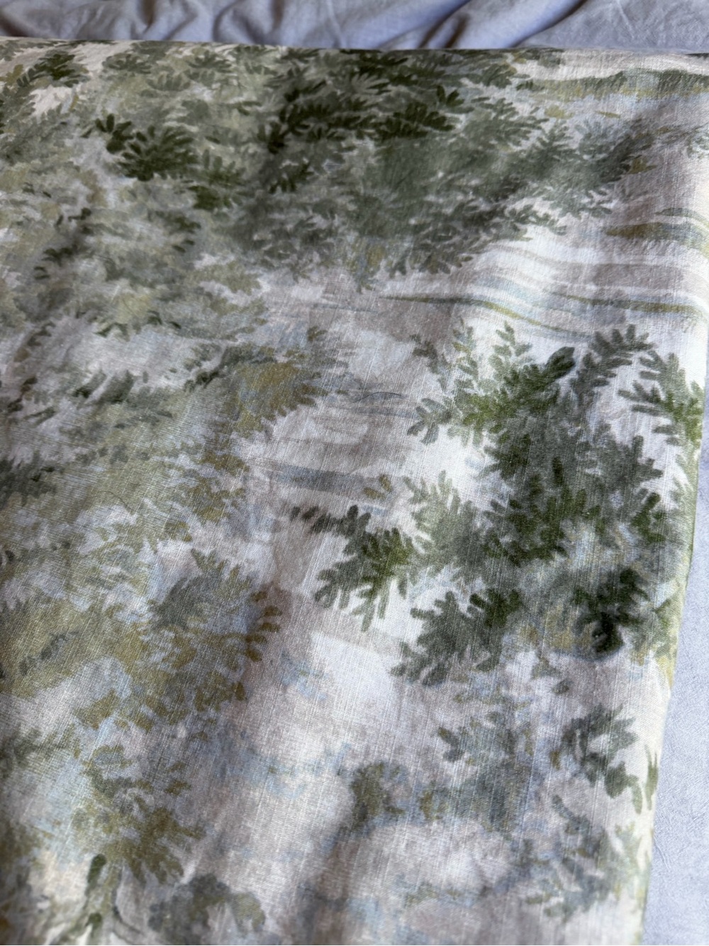 Pottery Barn Green and Beige Toile Duvet Cover - Picture 3 of 11